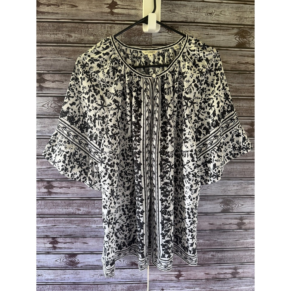 Max Studio Women's Short-Sleeved Blouse Size 1X White Black Floral